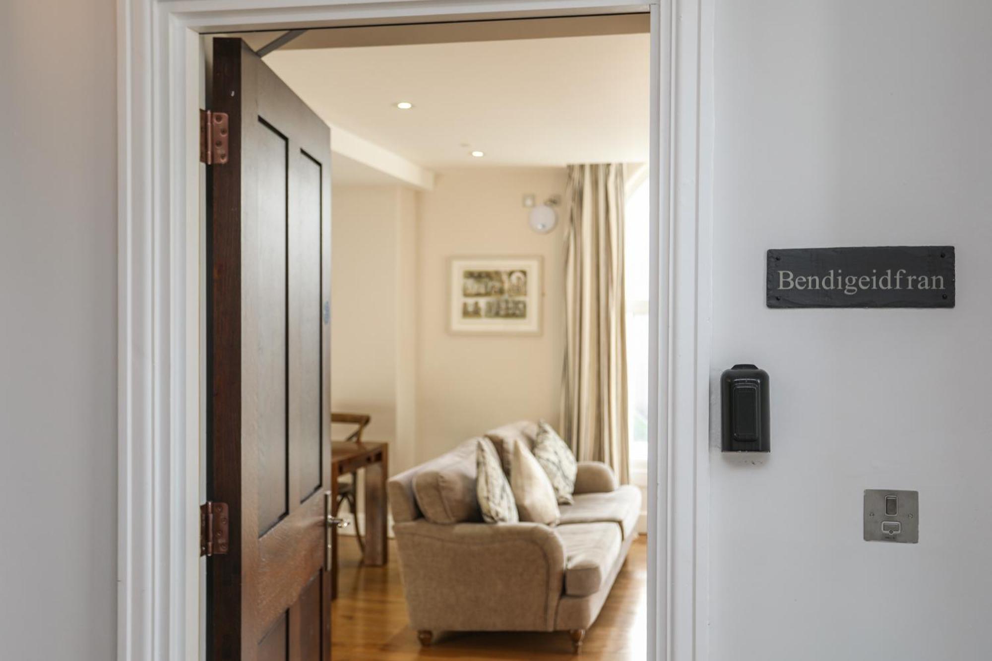 Harlech Apartments - Bendigeidfran Eksteriør billede